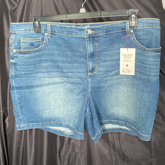 Gloria Vanderbilt Amanda jean Short w slimming panel denim flex 22W - Picture 7 of 17